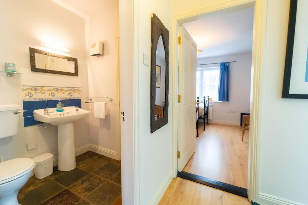 The Haven Dingle, Self Catering Accommodation מראה חיצוני תמונה