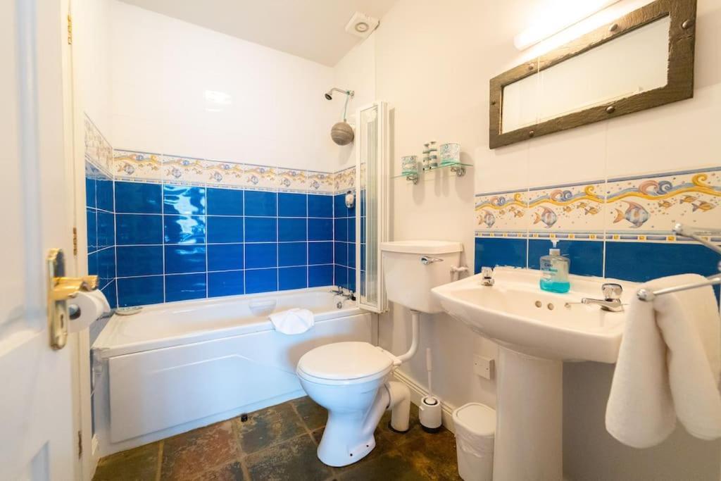The Haven Dingle, Self Catering Accommodation מראה חיצוני תמונה