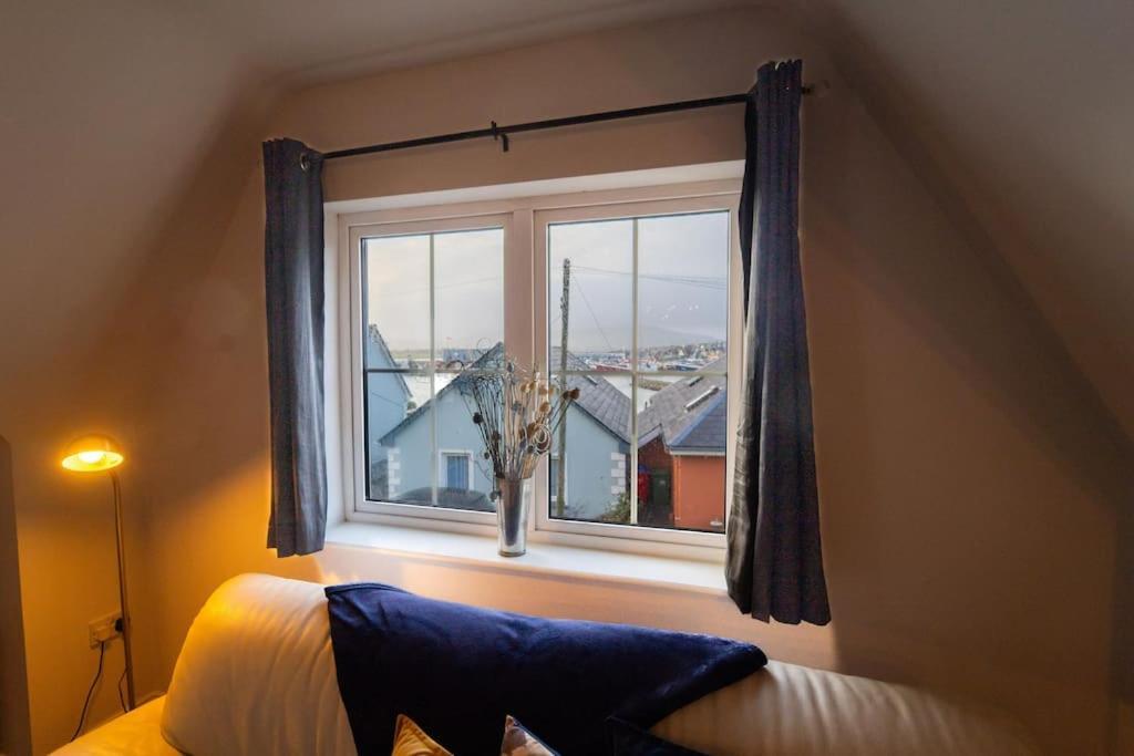 The Haven Dingle, Self Catering Accommodation מראה חיצוני תמונה